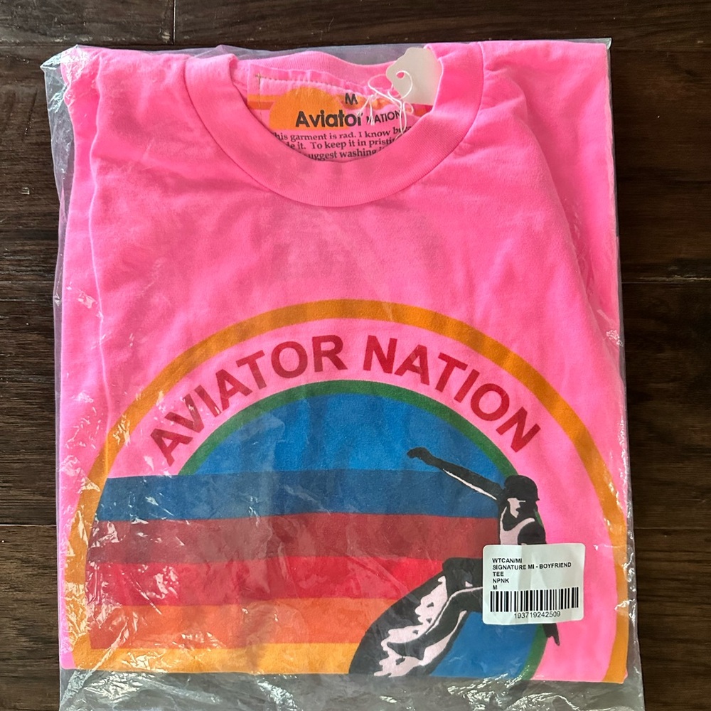 Adult medium aviator nation tee